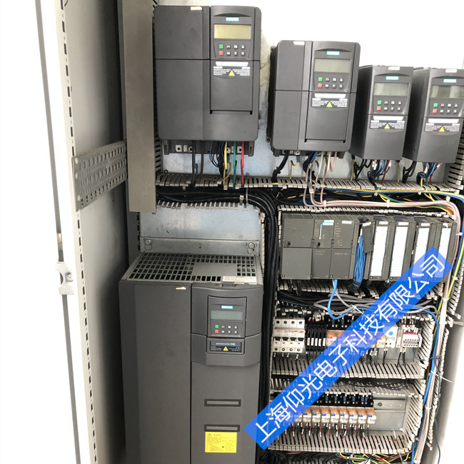 西門(mén)子變頻器維修6SL3210-1KE17報(bào)A0502修理
