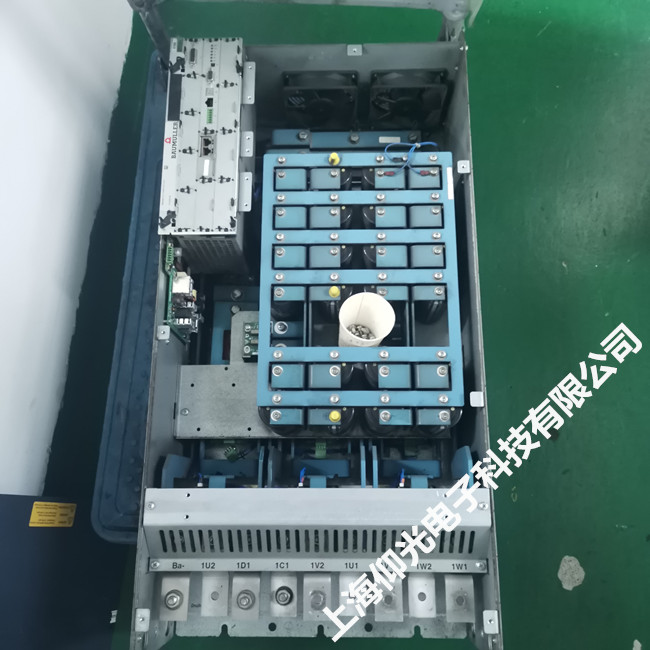 U/ŷ(q)(dng)3300(bo)aP0206/80S޷