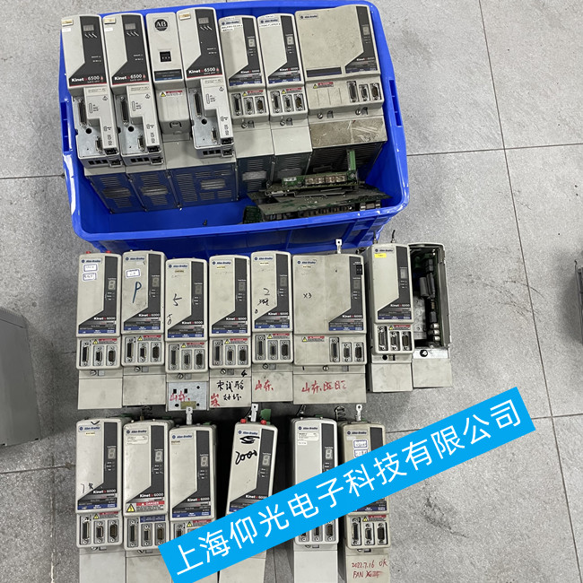 食品設(shè)備AB羅克韋爾Kinetix 2000驅(qū)動(dòng)器報(bào)警F43維修