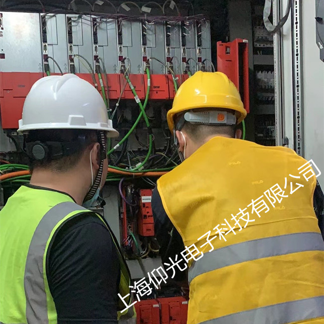 昆山SEW變頻器顯示F11“溫度過高”故障排除方法