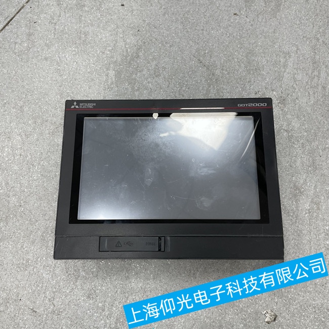 廣州三菱觸摸屏GT1562卡在開(kāi)機(jī)界面無(wú)法繼續(xù)啟動(dòng)故障維修咨詢(xún)
