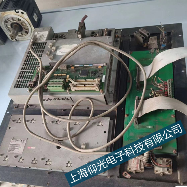 西門子數(shù)控系統(tǒng)電源接通后無基本畫面顯示維修方法